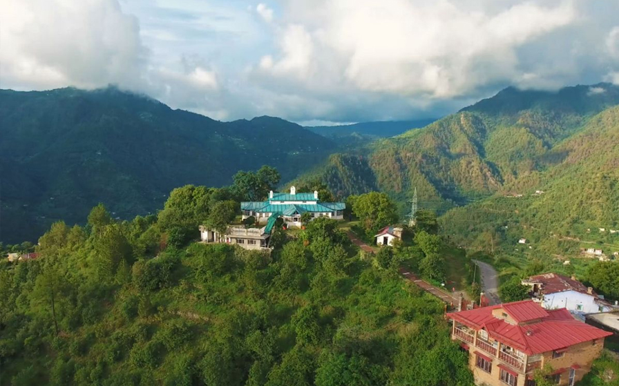 Specifications & Craftsmanship 12